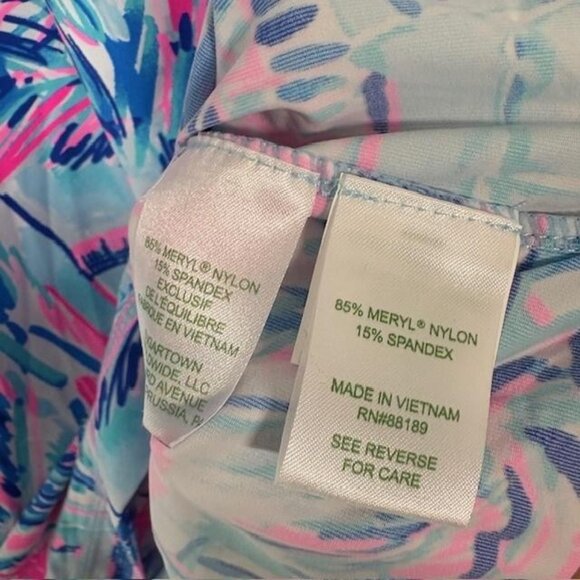 Lilly Pulitzer Luxletic Shirt Womens Medium Pink Blue Palm Print Long Sleeve - Picture 5 of 9